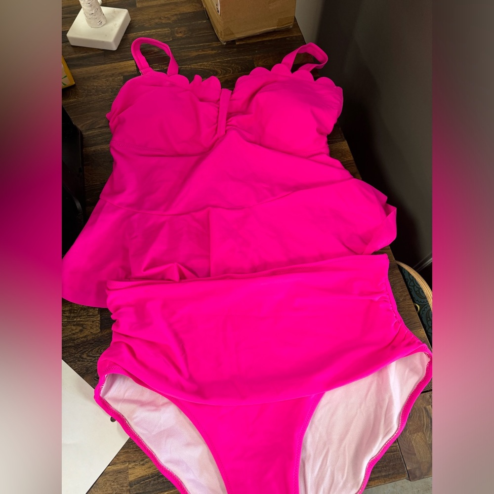 Women’s plus size 2 pc swimming suit